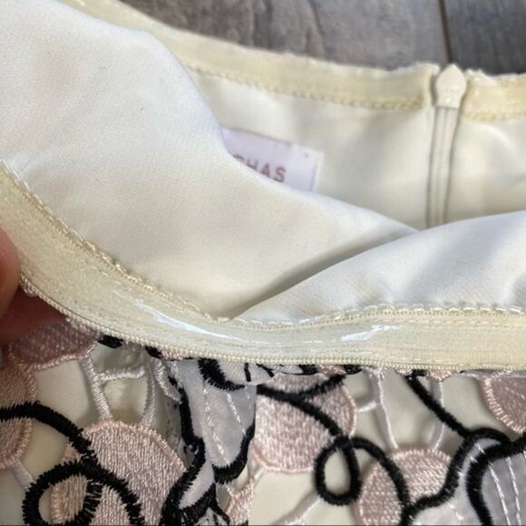 PASDUCHAS Ivy Grove Floral Bell Sleeve Off the Shoulder Midi Dress - Picture 11 of 14